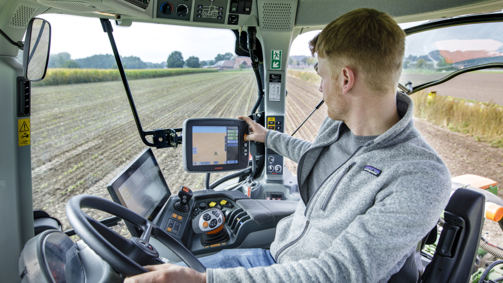 Einsatz von digitalen Techniken auf dem Feld.